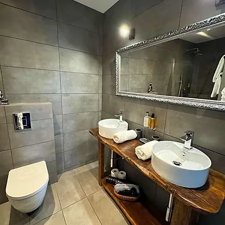 Ξενοδοχείο Framptons Garden & - Dla Doroslych I Dzieci 12 - Adults And Children 12 4*